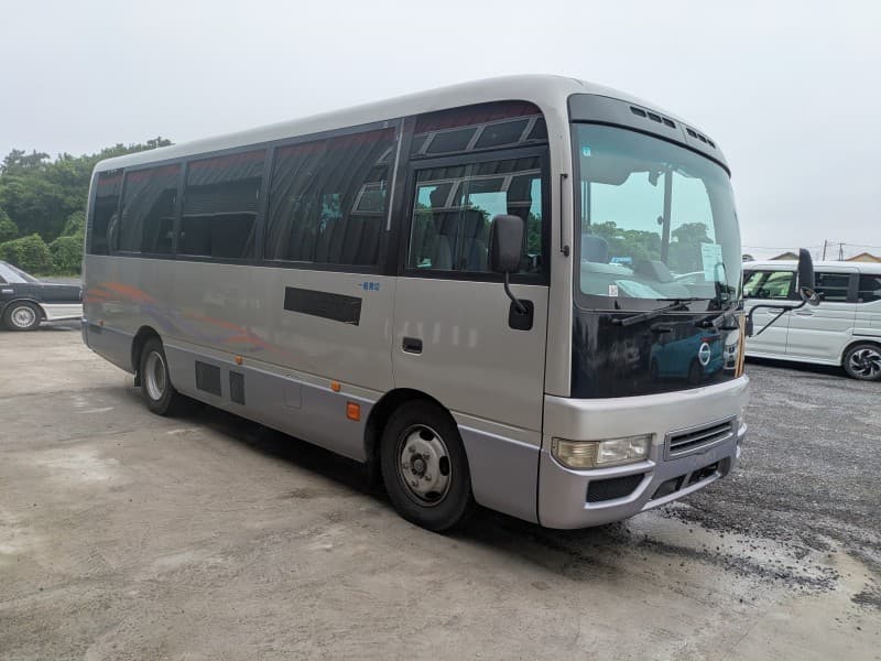 NISSAN CIVILIAN 2006