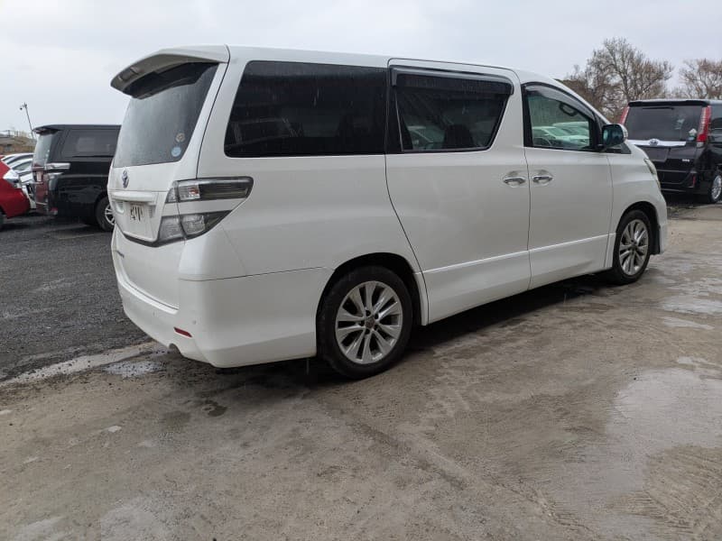 TOYOTA VELLFIRE 2010 1 thumbnail 7