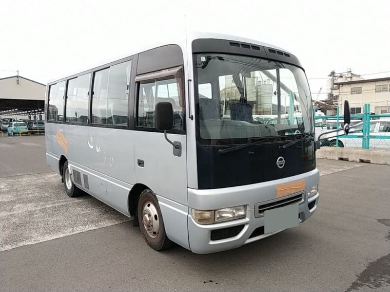 NISSAN CIVILIAN 2005