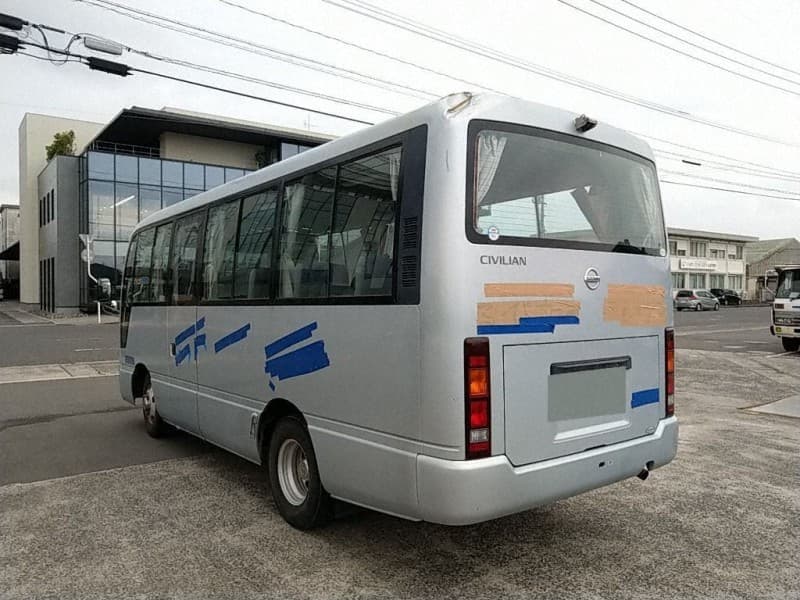 NISSAN CIVILIAN 2005 2 thumbnail 4