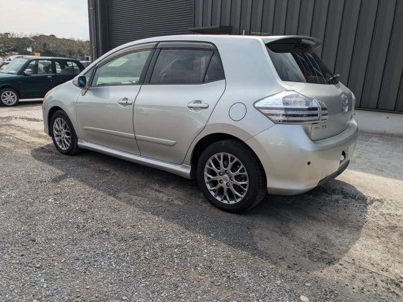 TOYOTA BLADE 2009 10 thumbnail 6