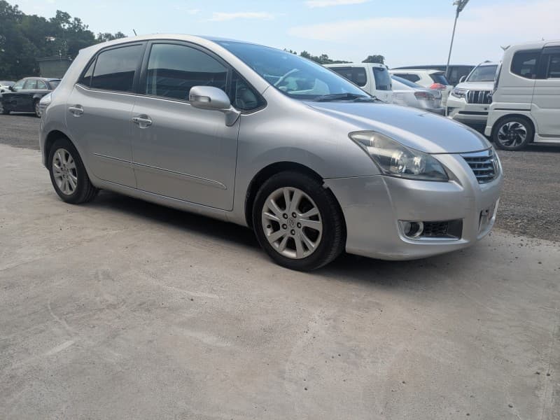 TOYOTA BLADE 2009