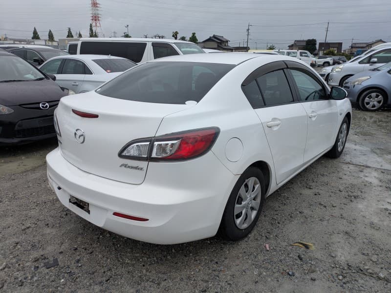 MAZDA AXELA 2012 6 thumbnail 4