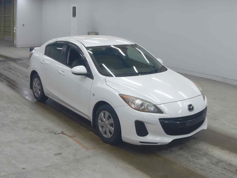 MAZDA AXELA 2013