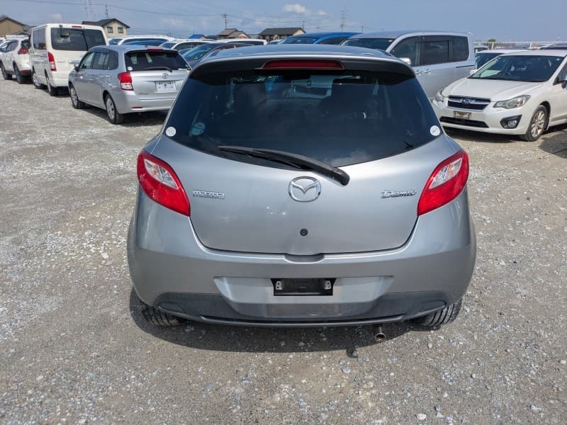 MAZDA DEMIO 2009 2 thumbnail 5
