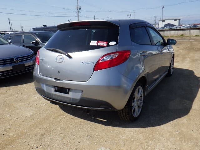 MAZDA DEMIO 2009 9 thumbnail 11