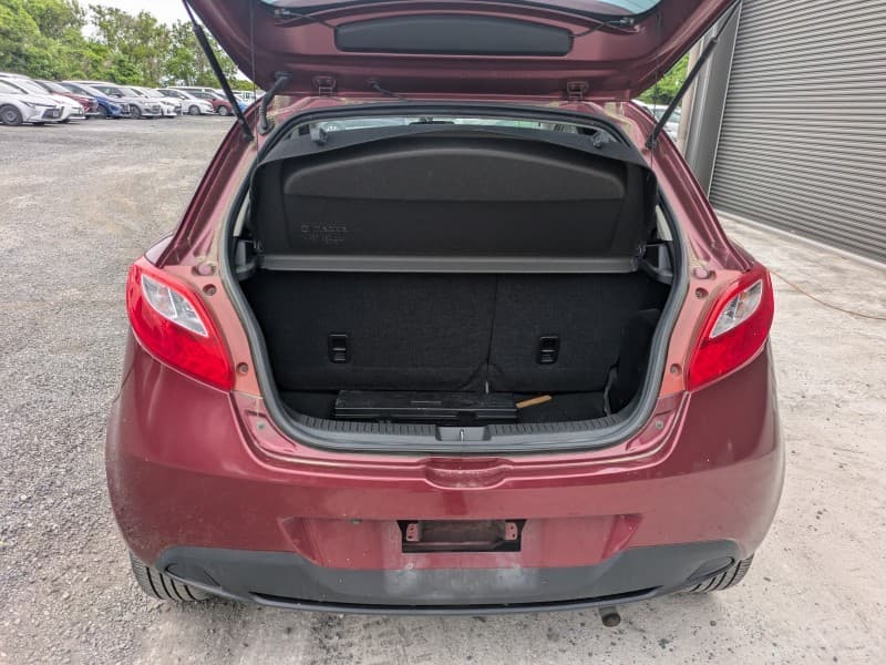 MAZDA DEMIO 2013 10 thumbnail 8