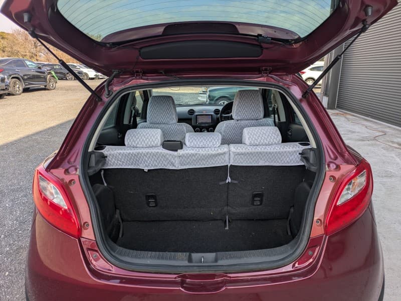 MAZDA DEMIO 2011 9 thumbnail 11