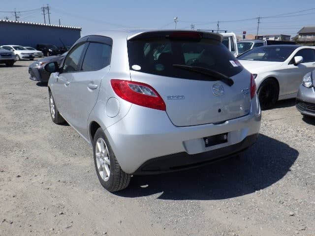 MAZDA DEMIO 2012 1 thumbnail 12