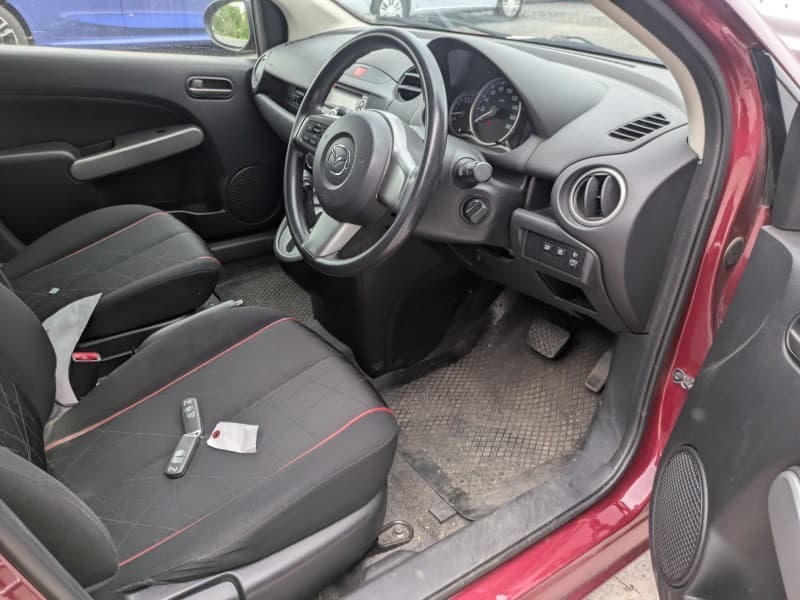 MAZDA DEMIO 2012 6 thumbnail 6