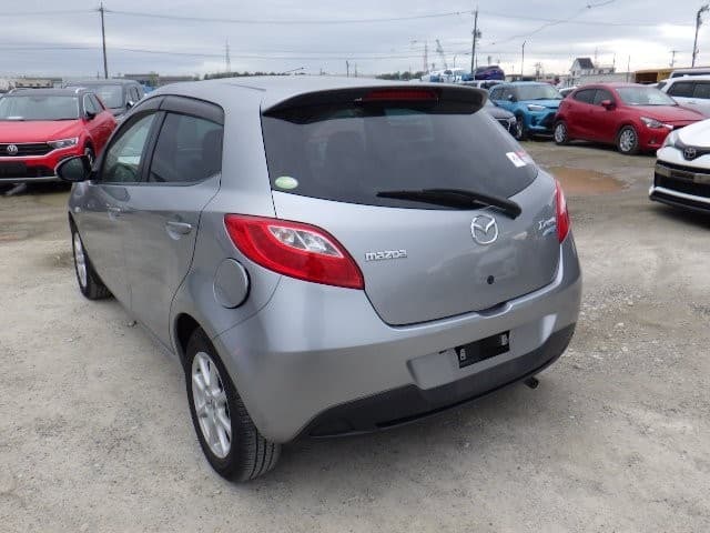 MAZDA DEMIO 2012 2 thumbnail 4
