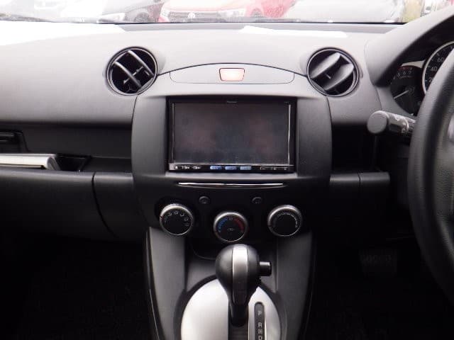 MAZDA DEMIO 2012 2 thumbnail 6