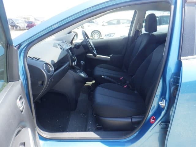 MAZDA DEMIO 2012 3 thumbnail 2