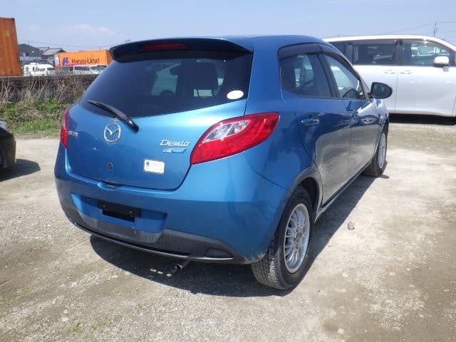 MAZDA DEMIO 2012 3 thumbnail 10