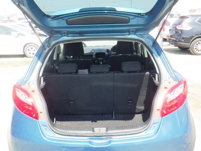 MAZDA DEMIO 2012 3 thumbnail 12