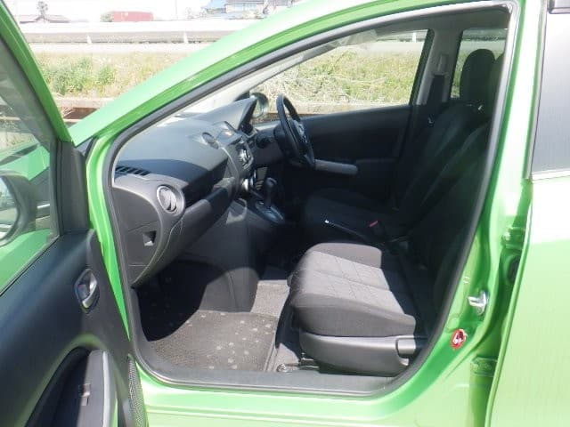 MAZDA DEMIO 2012 2 thumbnail 3