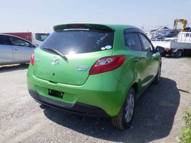 MAZDA DEMIO 2012 2 thumbnail 10