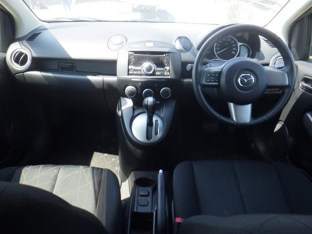 MAZDA DEMIO 2012 2 thumbnail 13