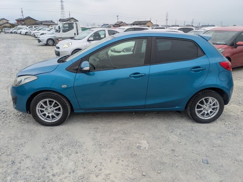 MAZDA DEMIO 2012 3 thumbnail 7