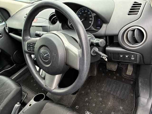 MAZDA DEMIO 2012 7 thumbnail 5