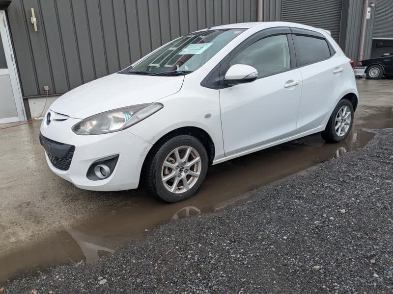 MAZDA DEMIO 2012 7 thumbnail 2