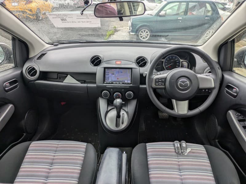 MAZDA DEMIO 2012 7 thumbnail 5