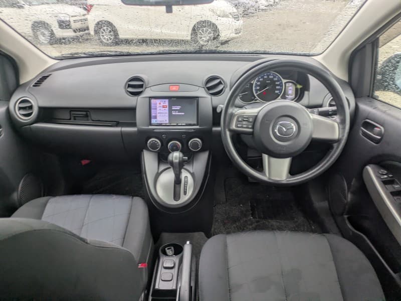 MAZDA DEMIO 2012 6 thumbnail 10