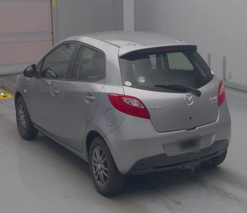 MAZDA DEMIO 2012 12 thumbnail 4