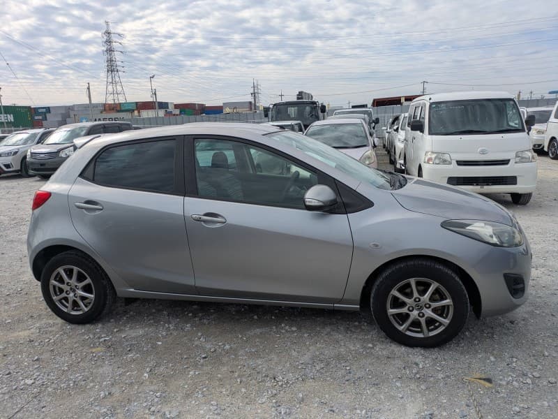 MAZDA DEMIO 2013 3 thumbnail 26