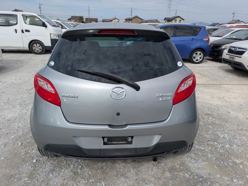 MAZDA DEMIO 2013 3 thumbnail 5