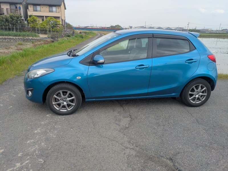 MAZDA DEMIO 2013 3 thumbnail 7