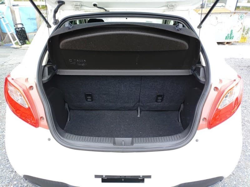 MAZDA DEMIO 2013 3 thumbnail 5