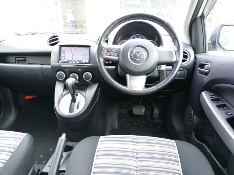 MAZDA DEMIO 2013 3 thumbnail 6