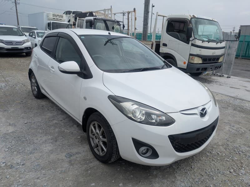 MAZDA DEMIO 2013