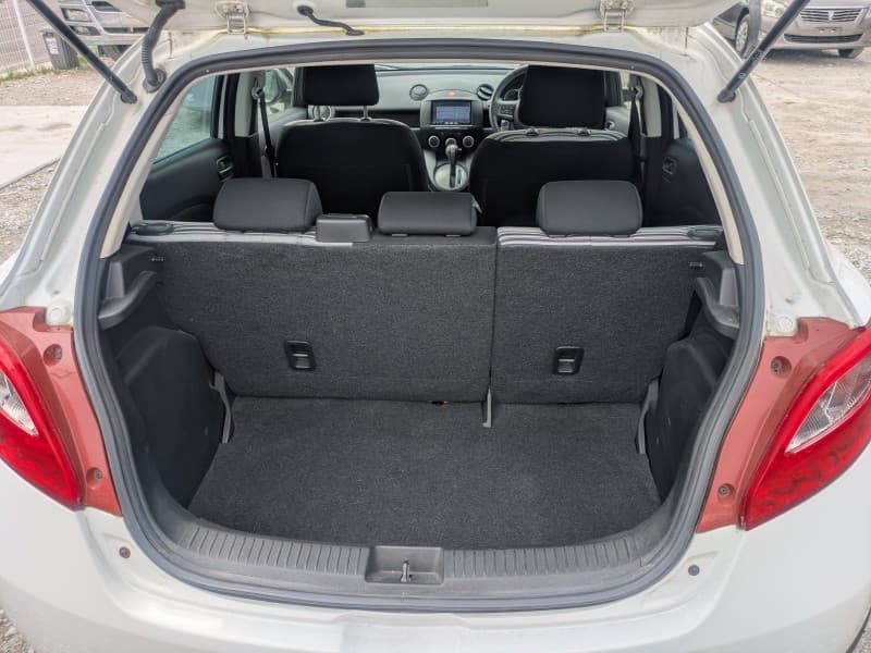 MAZDA DEMIO 2013 6 thumbnail 9