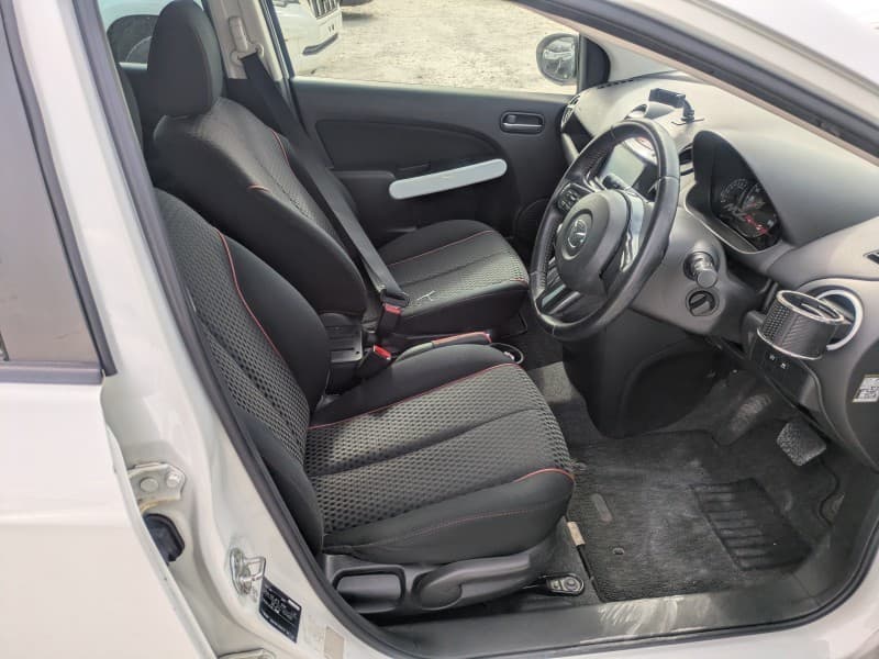 MAZDA DEMIO 2013 7 thumbnail 10