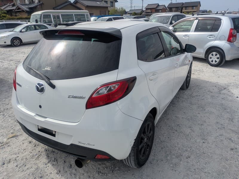 MAZDA DEMIO 2013 7 thumbnail 5