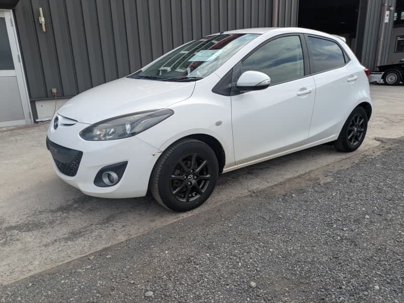 MAZDA DEMIO 2013 8 thumbnail 2
