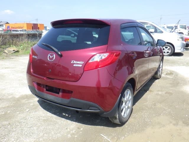 MAZDA DEMIO 2013 12 thumbnail 10