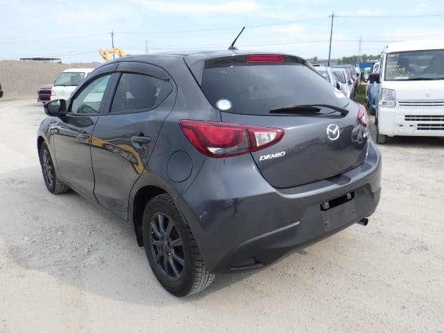 MAZDA DEMIO 2015 2 thumbnail 4