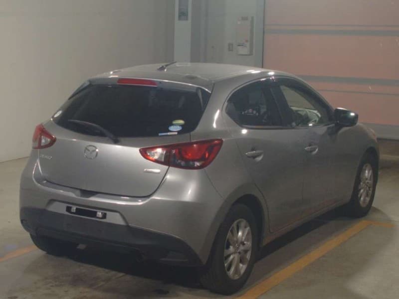 MAZDA DEMIO 2015 4 thumbnail 3