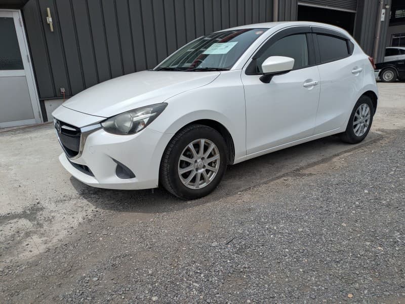 MAZDA DEMIO 2015 6 thumbnail 2