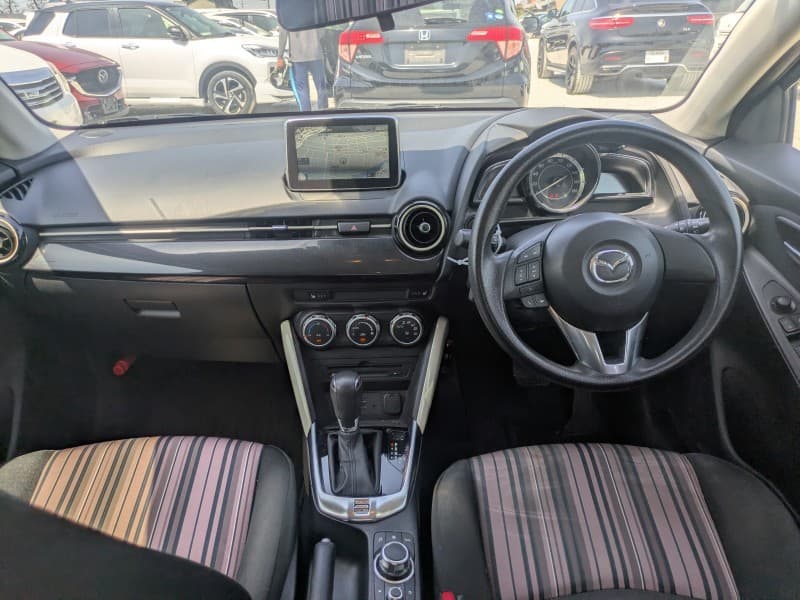 MAZDA DEMIO 2015 12 thumbnail 10