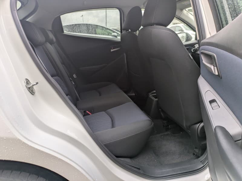 MAZDA DEMIO 2015 2 thumbnail 10