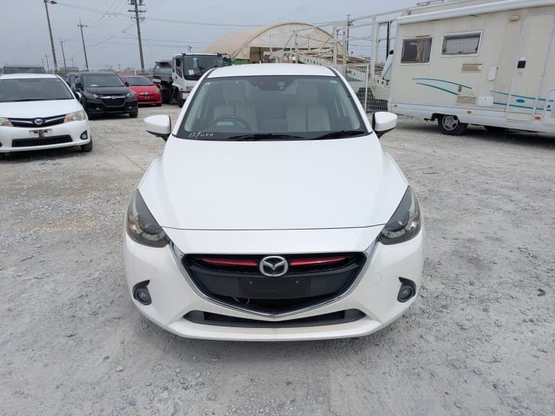 MAZDA DEMIO 2015 9 thumbnail 2