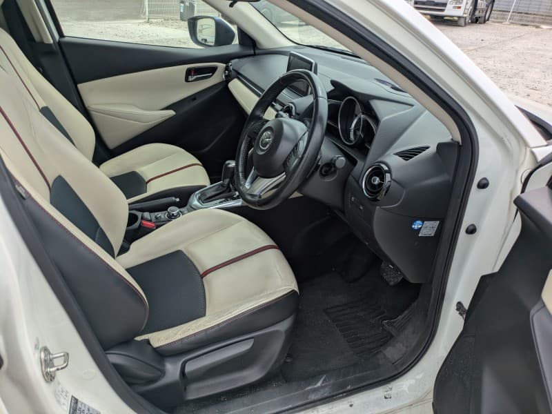 MAZDA DEMIO 2015 9 thumbnail 31