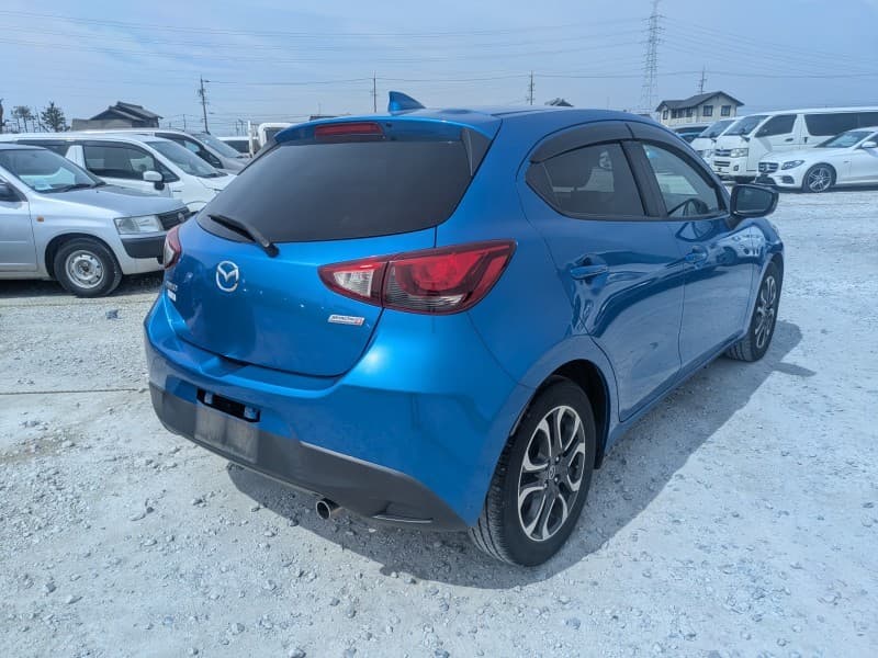 MAZDA DEMIO 2016 4 thumbnail 23