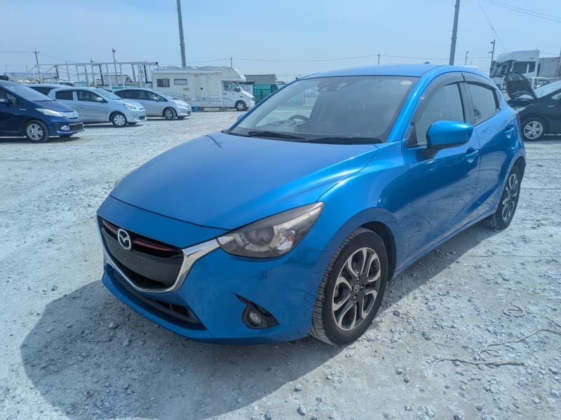 MAZDA DEMIO 2016 4 thumbnail 3