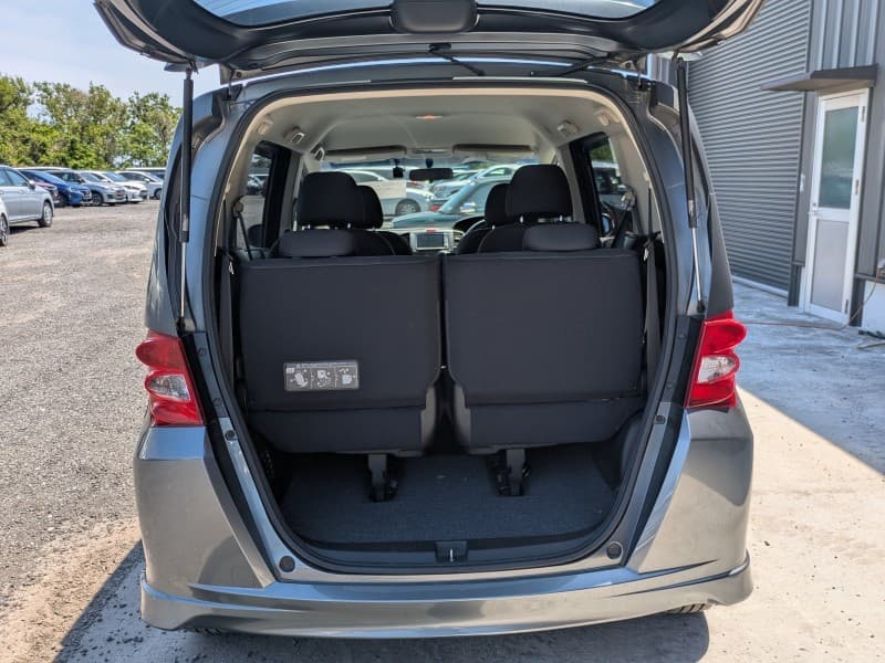 HONDA FREED 2010 2 thumbnail 8