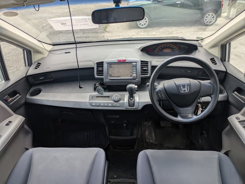 HONDA FREED 2010 4 thumbnail 5
